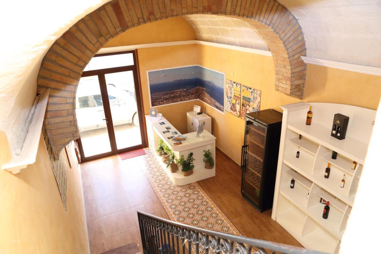 Case Vacanze Benvenuti Al Sud Trapani Bagian luar foto